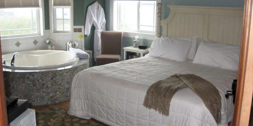 Collins Inn & Seaside Cottages (Adults Only) Ocean Shores Zewnętrze zdjęcie
